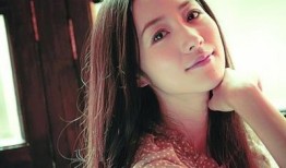 韩雪采访视频爆料张灵芝,访谈视频引发热议